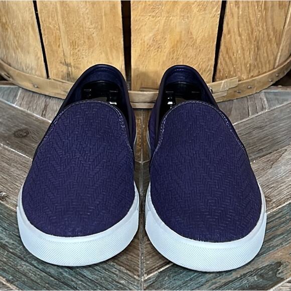 Under Armour DJ Purple Nubuck Leather Slip-On Sneakers Shoes Womens Size 6.5 - Picture 4 of 11